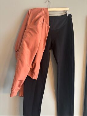 NWT Pregnancy Maternity Leggings